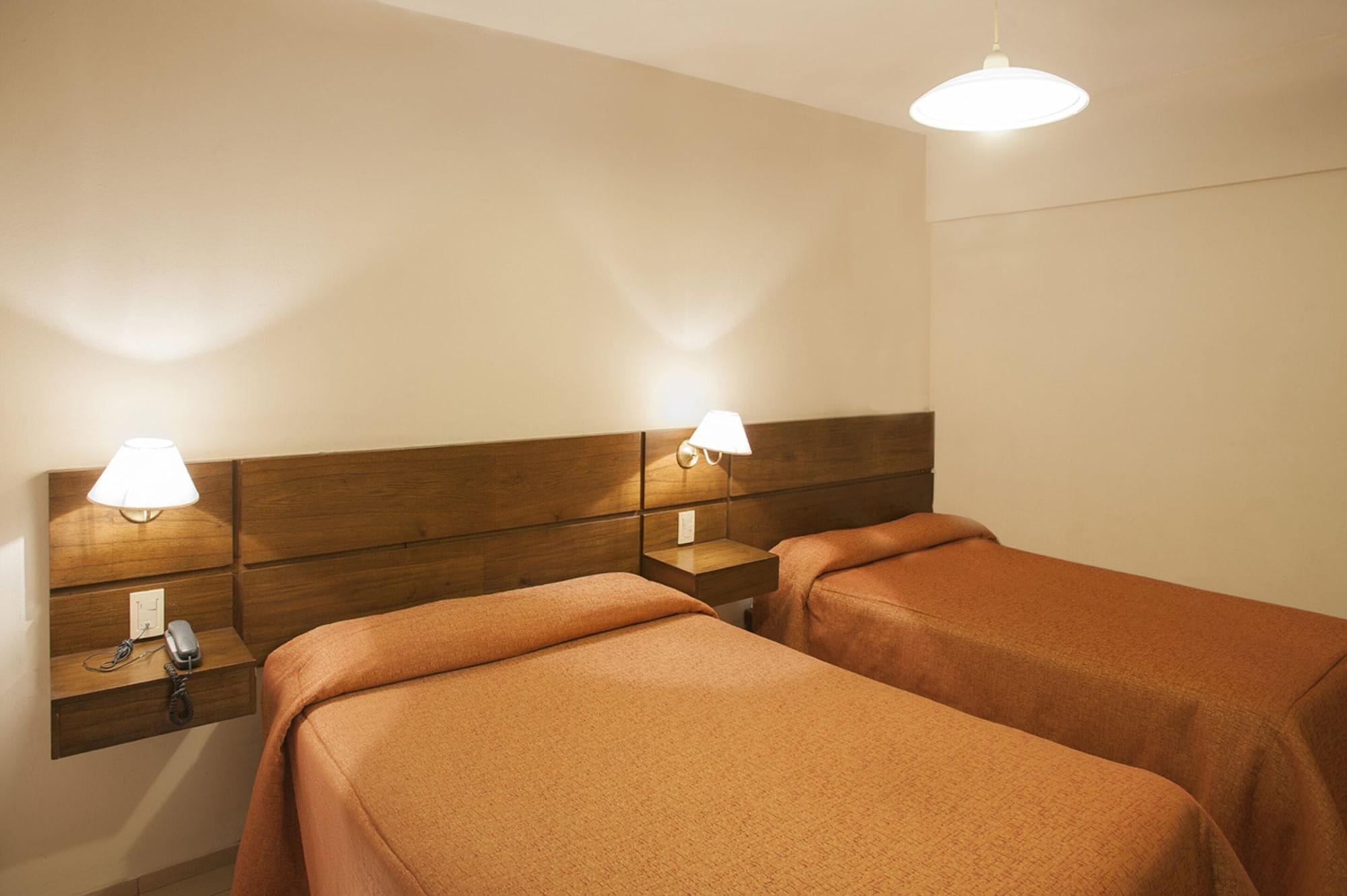 Hotel Carollo メンドーサ エクステリア 写真