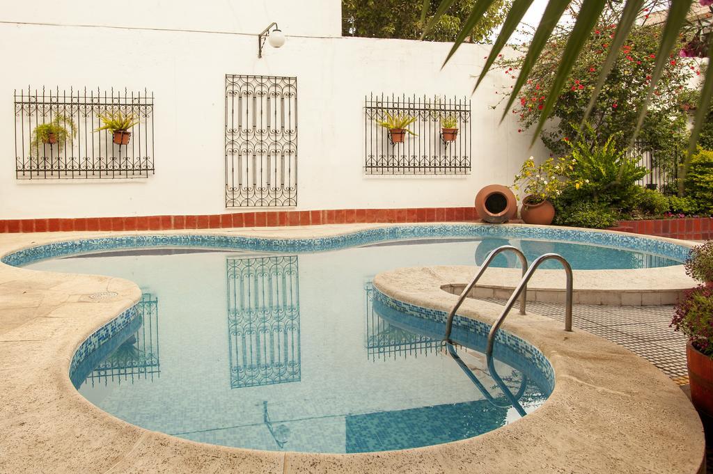 Hotel Carollo メンドーサ エクステリア 写真