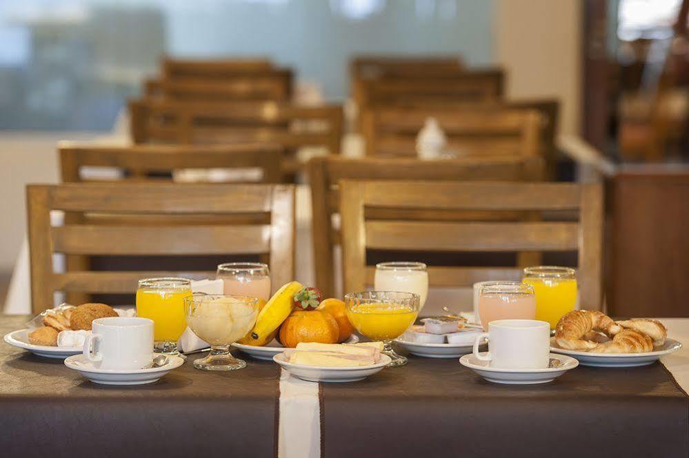 Hotel Carollo メンドーサ エクステリア 写真
